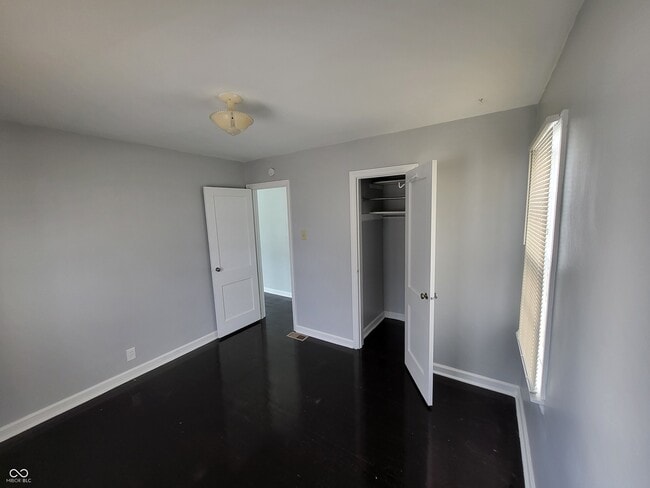 Building Photo - 1714 N Euclid Ave