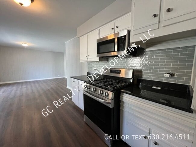Building Photo - 22W220 Burr Oak Dr