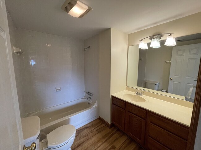 Building Photo - Building C