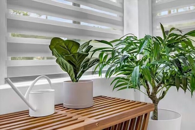 Building Photo - 1916 Garvin St