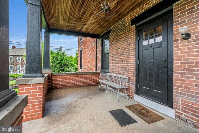 Building Photo - 2406 Upper Ridge Rd