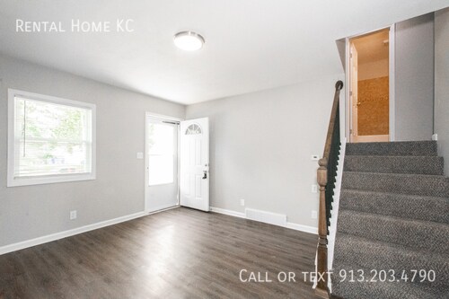 Building Photo - 1016 W Ashbury St
