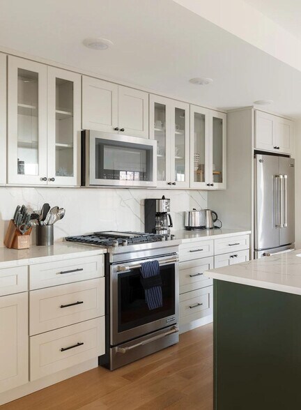 Building Photo - 84 Highland Ave