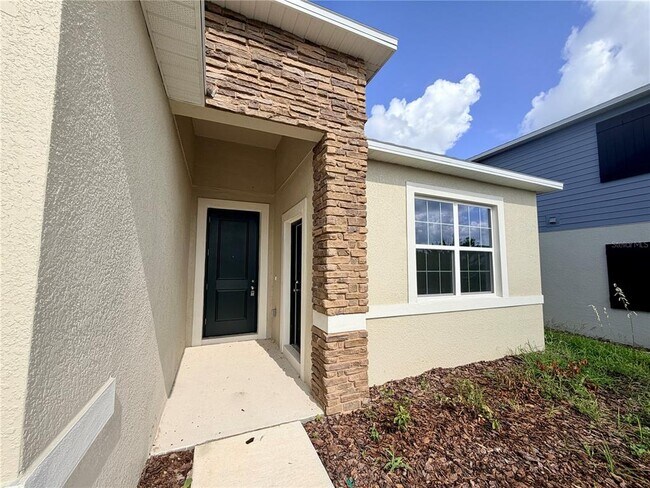Building Photo - 5177 Green Belt Dr