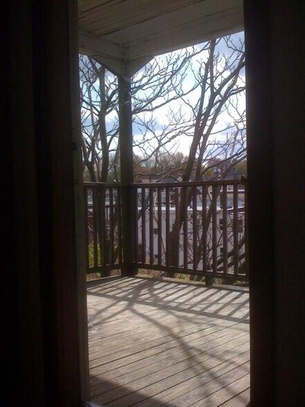 Building Photo - 10 Buckley Ave