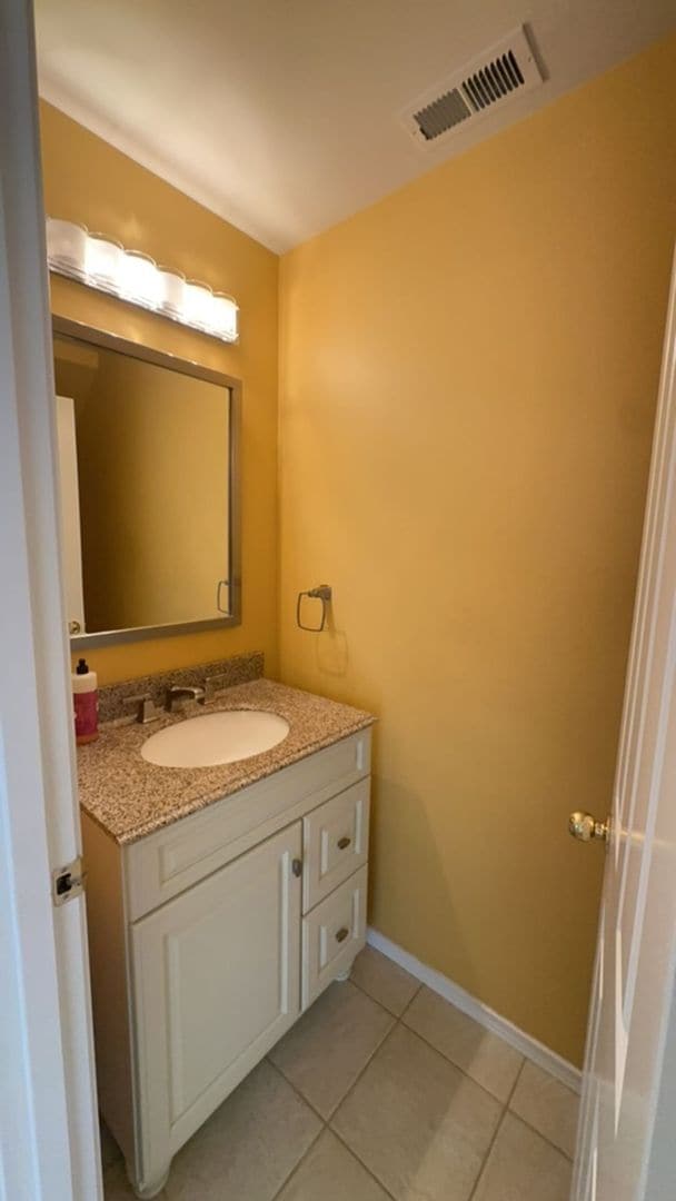 Building Photo - Bothell Home