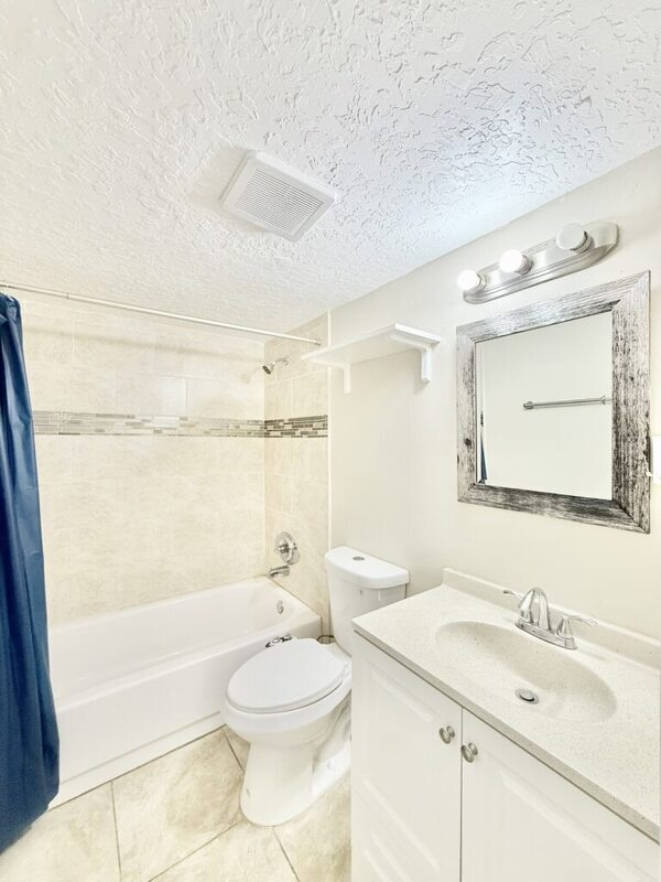 Building Photo - 2625 FL-590