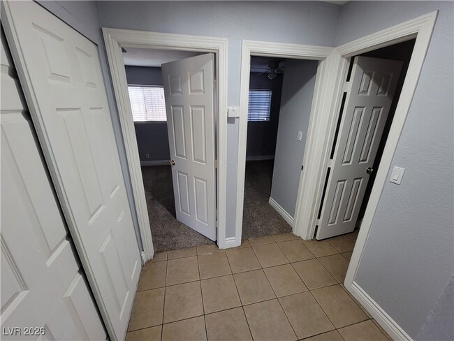 Building Photo - 2429 Daley St