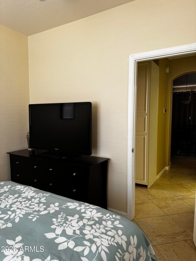 Building Photo - 18131 W Canyon Ln