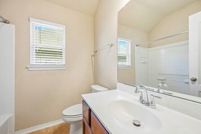 Building Photo - 7126 Whitlow Wonder Ln