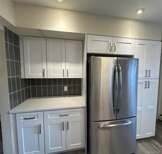 Building Photo - 76-36 265th St