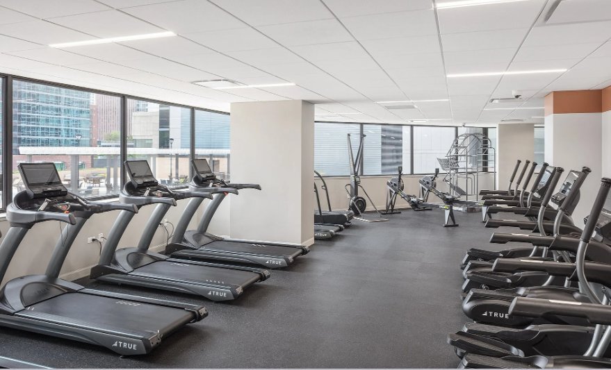 Building Photo - 443 E Ohio St