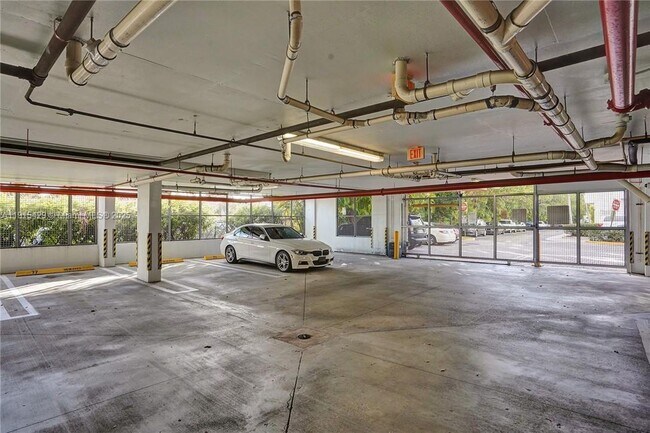 Building Photo - 2100 Van Buren St