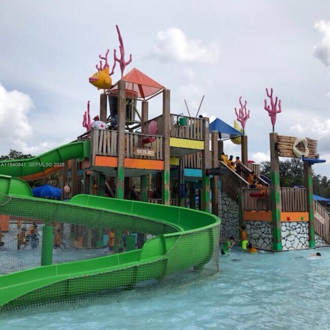 Building Photo - 1451 W Sandpiper Cir