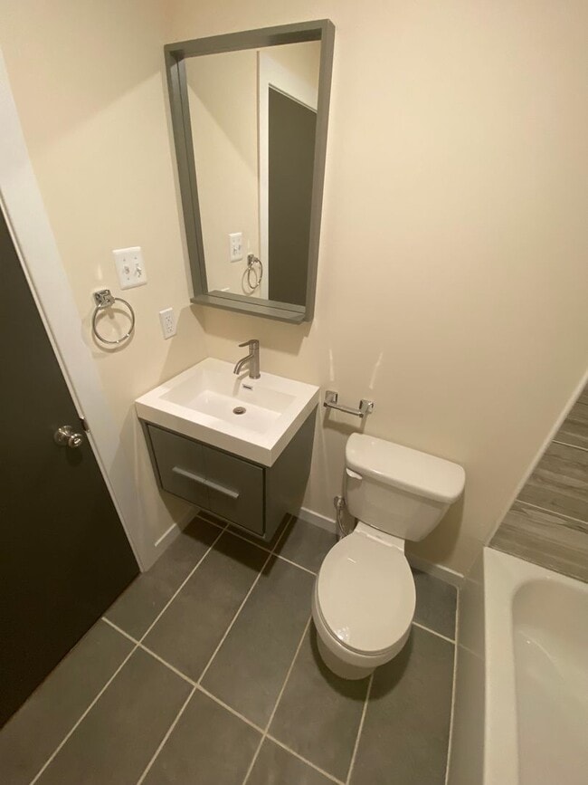 Building Photo - 5501 Master St