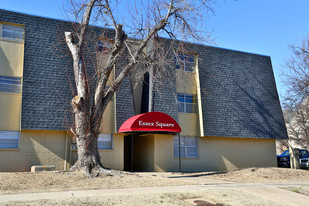 Building Photo - Essex Square