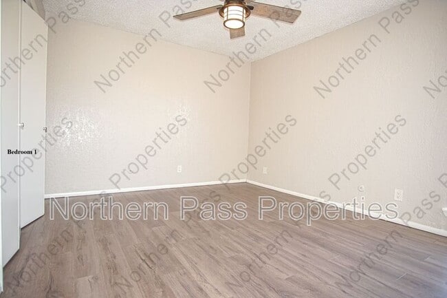 Building Photo - 4433 N Stanton 507