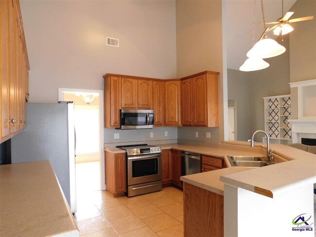 Building Photo - 714 Bay Laurel Cir