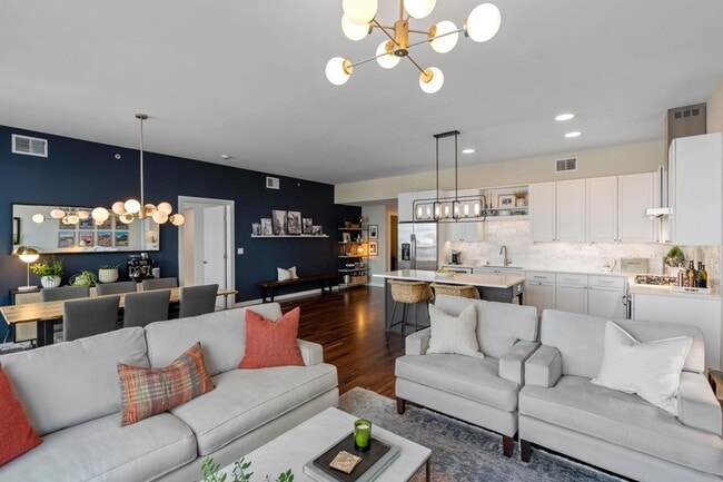 Building Photo - 1240 S 2nd St