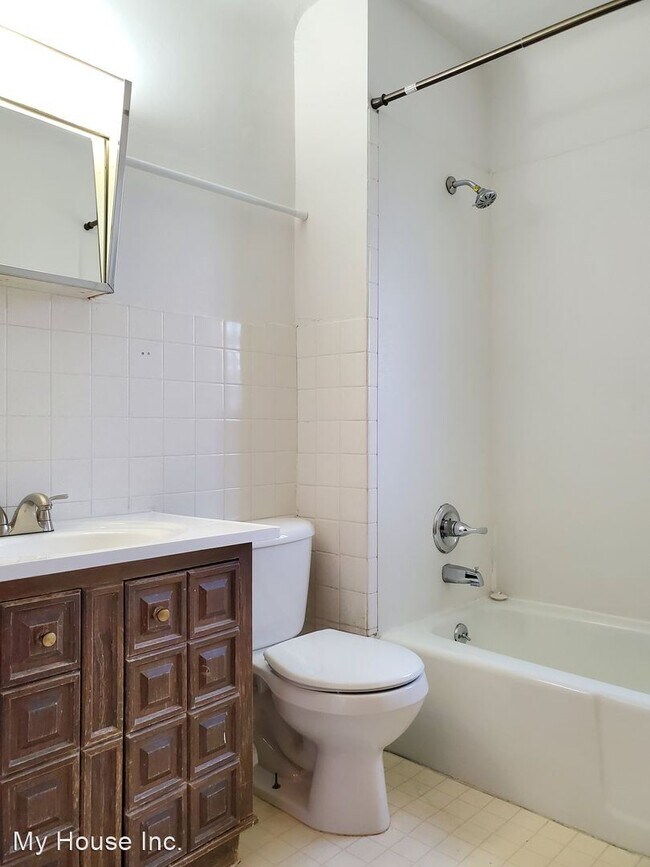 Building Photo - 4 br, 2 bath House - 417 East Edwards Street