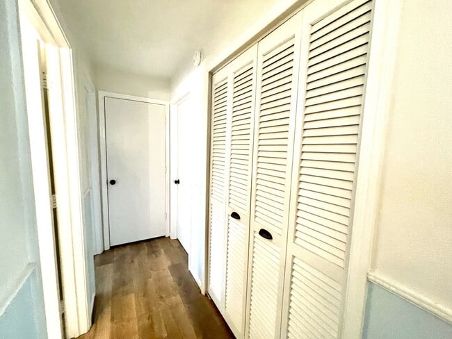 Building Photo - Spacious 6 bedroom home in Virginia Beach