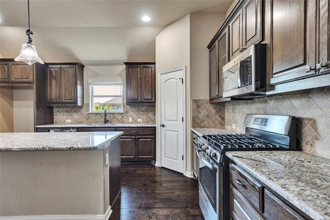 Building Photo - 2132 Montesol Ln