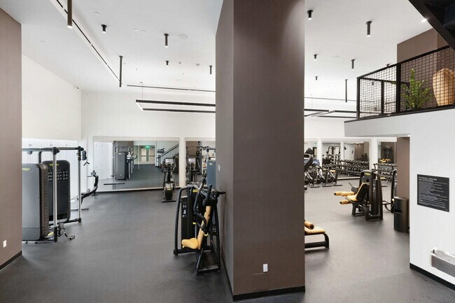 Building Photo - 225 N Miami Ave