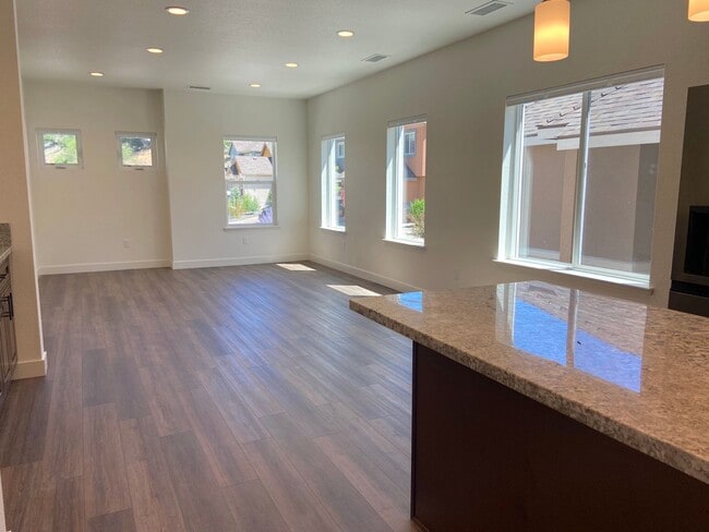 Building Photo - Built 2023 NW Reno 3 Bedroom House - Downs...