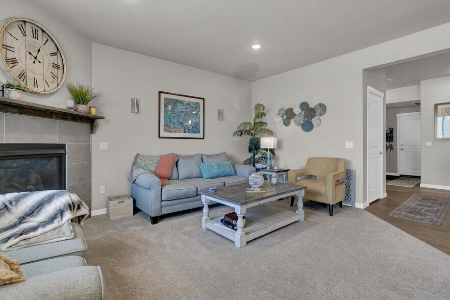 Building Photo - 5340 Freeboot Point