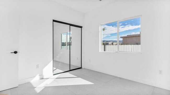 Building Photo - 67670 Buckboard Ln