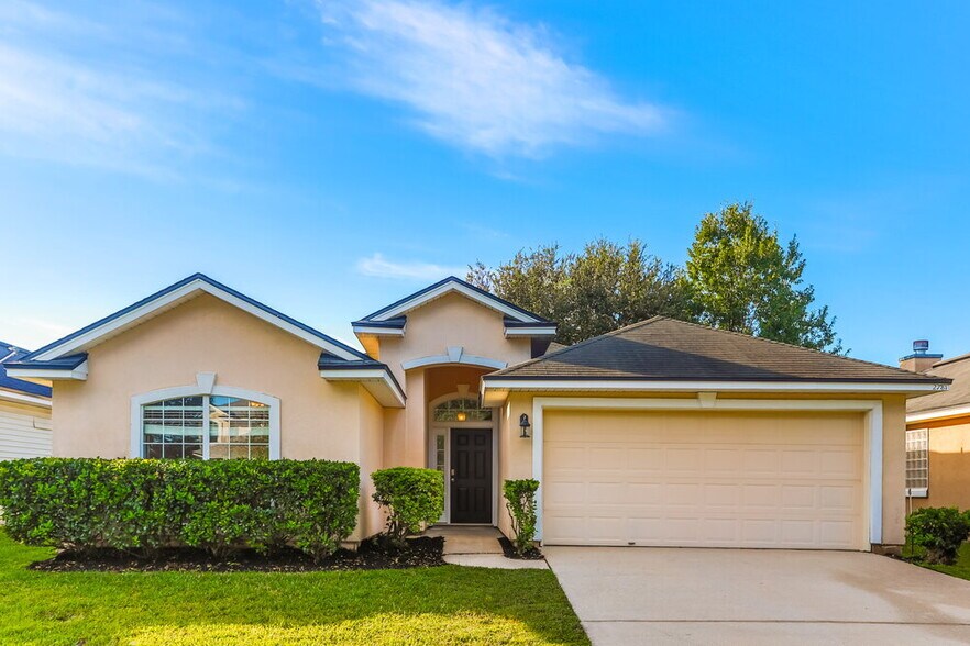 Primary Photo - 2781 Cross Creek Dr