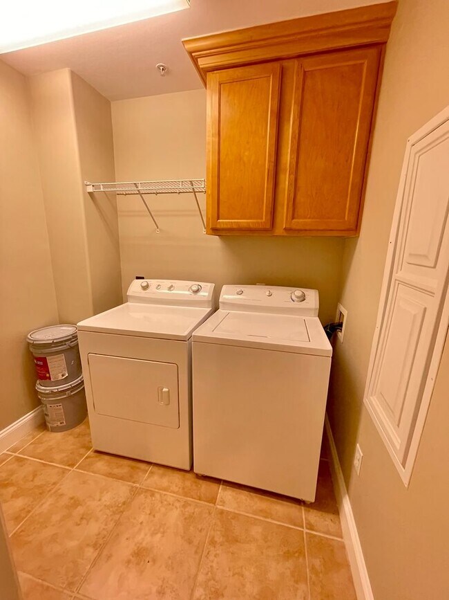 Building Photo - Newly renovated 2 Bed/2 Bath condo in heart of Destin