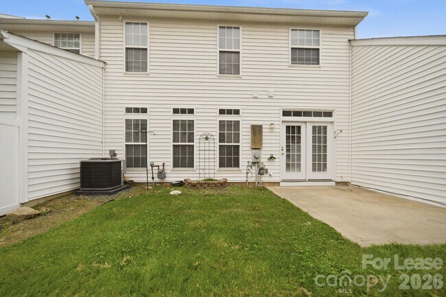 Building Photo - 514 Turning Leaf Way