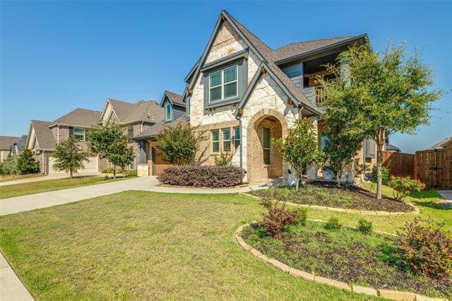 Building Photo - 700 Sahallee Dr