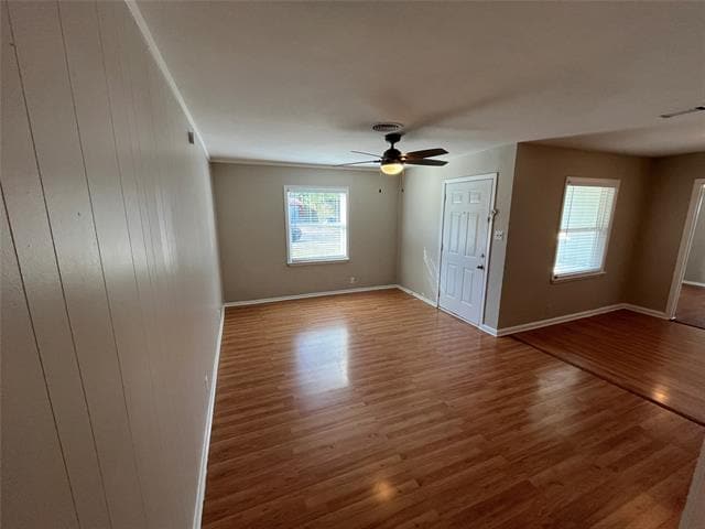 Building Photo - 2227 Winthrop Dr