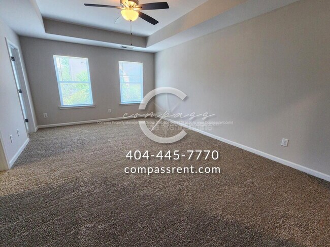 Building Photo - 206 Lyndon Wy NW