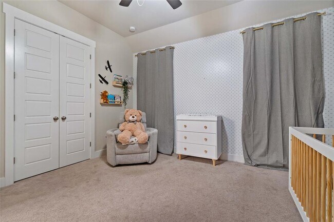 Building Photo - 2500 Yuma Trl