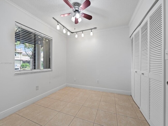Building Photo - 9941 Costa Del Sol Blvd