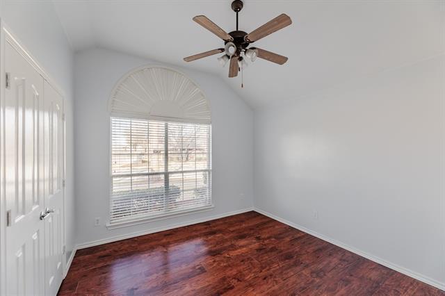 Building Photo - 1506 Park Grove Dr