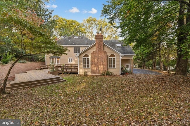 Building Photo - 2527 Hunter Mill Rd