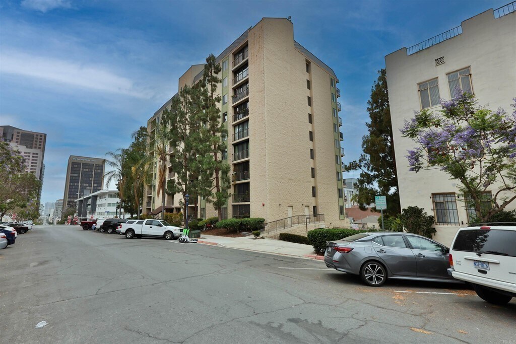 Building Photo - 1514 7th Ave