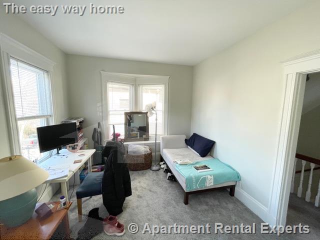 Building Photo - 42 Lowden Ave