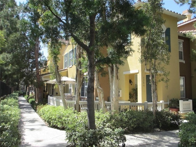Building Photo - 1706 Timberwood
