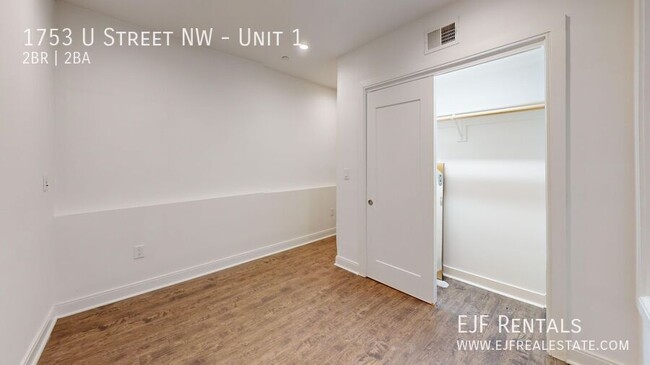 Building Photo - Garden Style U Street Corridor Two Bedroom...