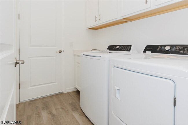 Building Photo - 5444 Fancourt Links Wy