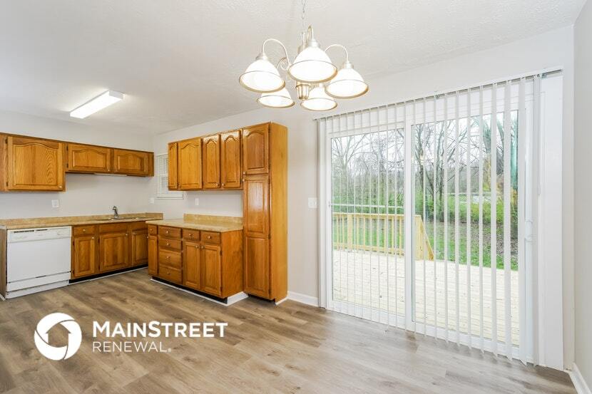 Building Photo - 9824 Titan Dr