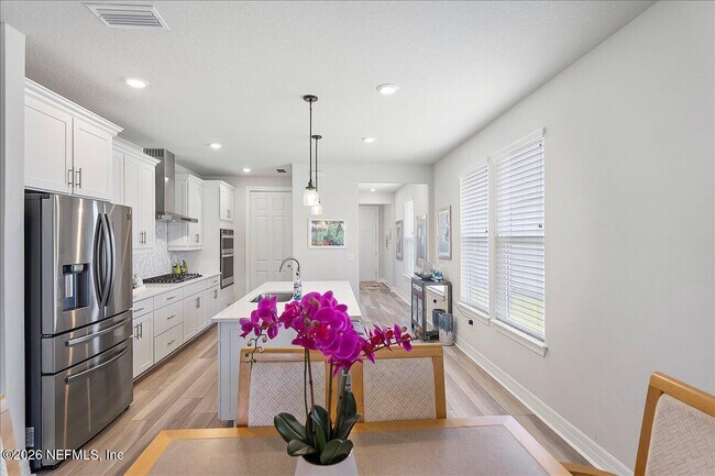 Building Photo - 10628 Anthem Wy