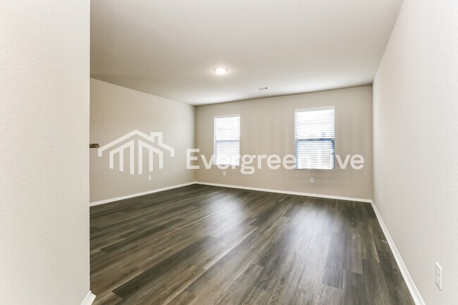 Building Photo - 52 Dunnaway Dr