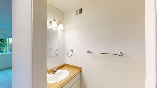 Building Photo - 400 Alameda del Prado