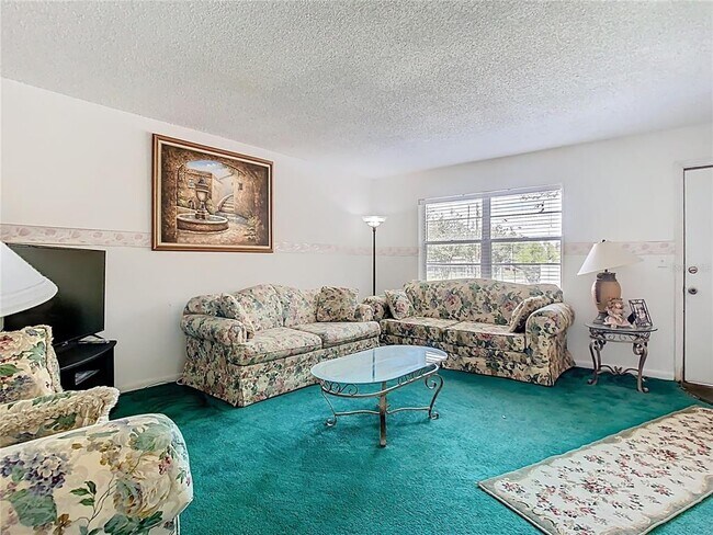 Building Photo - 744 Wyman Ct